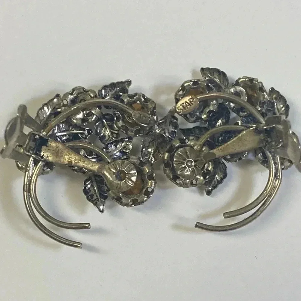 STAR-SIGNED VINTAGE CLIP ON EARRINGS. SILVER LEAVES 🍃 - Picture 7 of 8